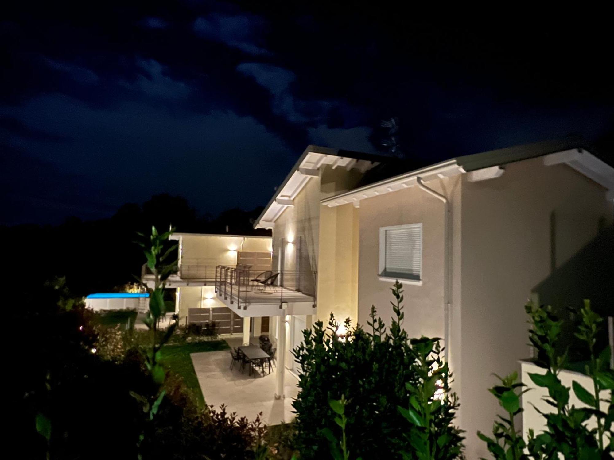 Luxury Villas Gardenia With Private Pool Padenghe sul Garda Extérieur photo