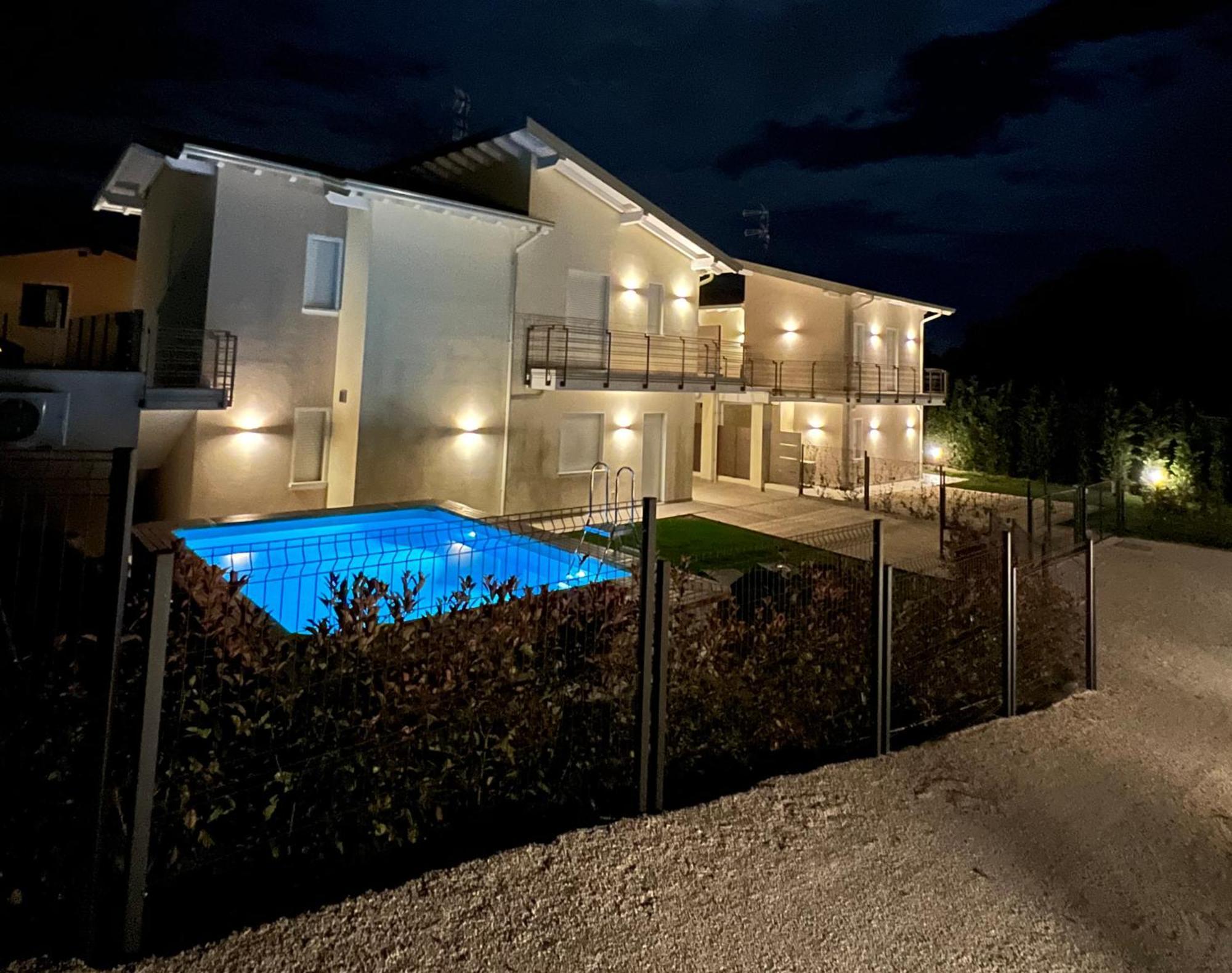 Luxury Villas Gardenia With Private Pool Padenghe sul Garda Extérieur photo